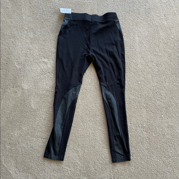 Tights with pleather detailings. - Picture 1 of 3